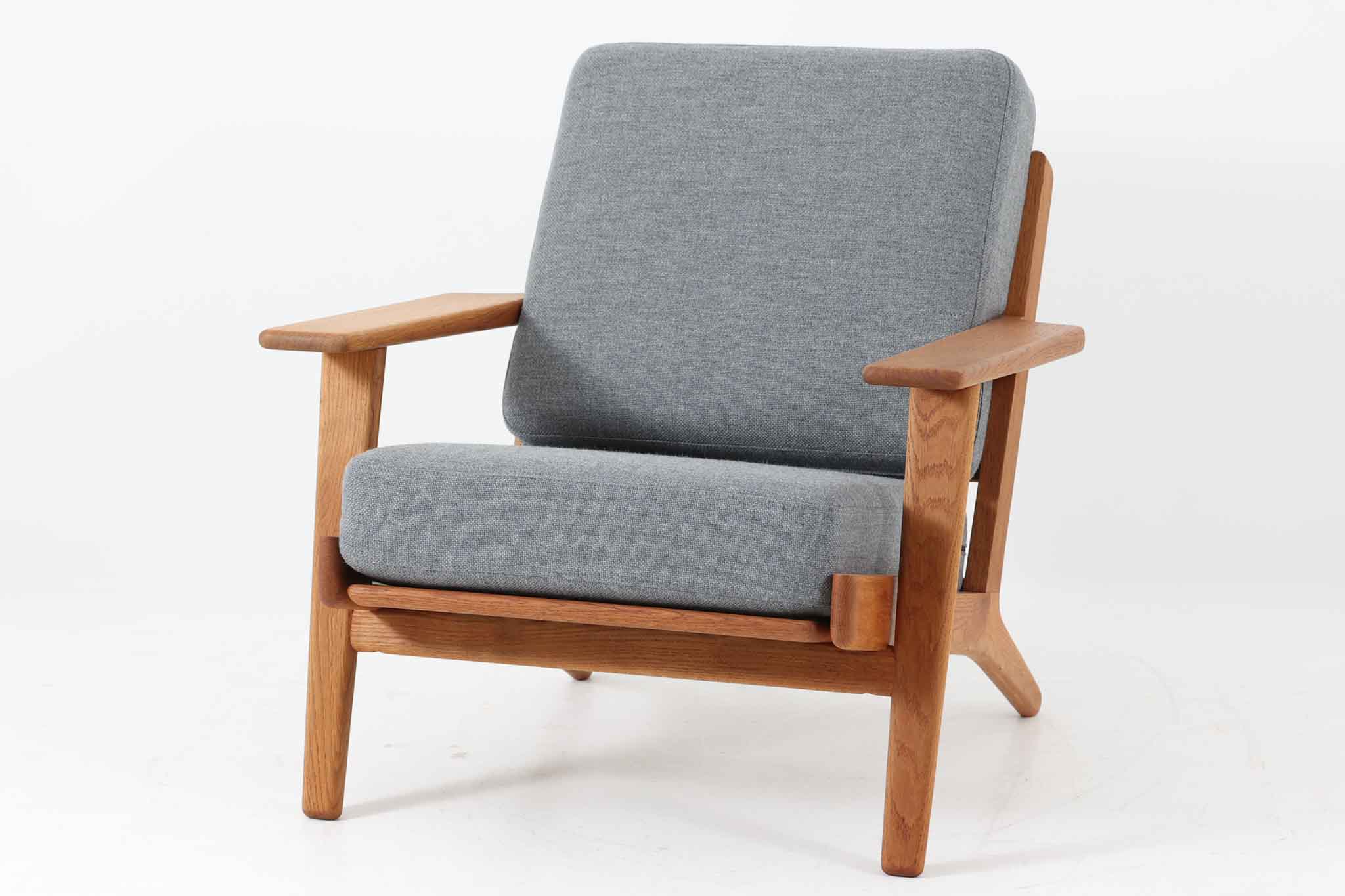 Hans J.Wegner(ハンス・J・ウェグナー) GE290 シングルソファ オーク材 GETAMA/ゲタマ – CHLOROS