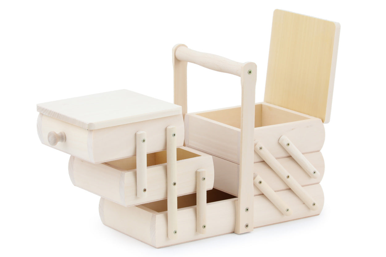スウェーデン製 木箱 パレット上組み立て式 - 収納家具