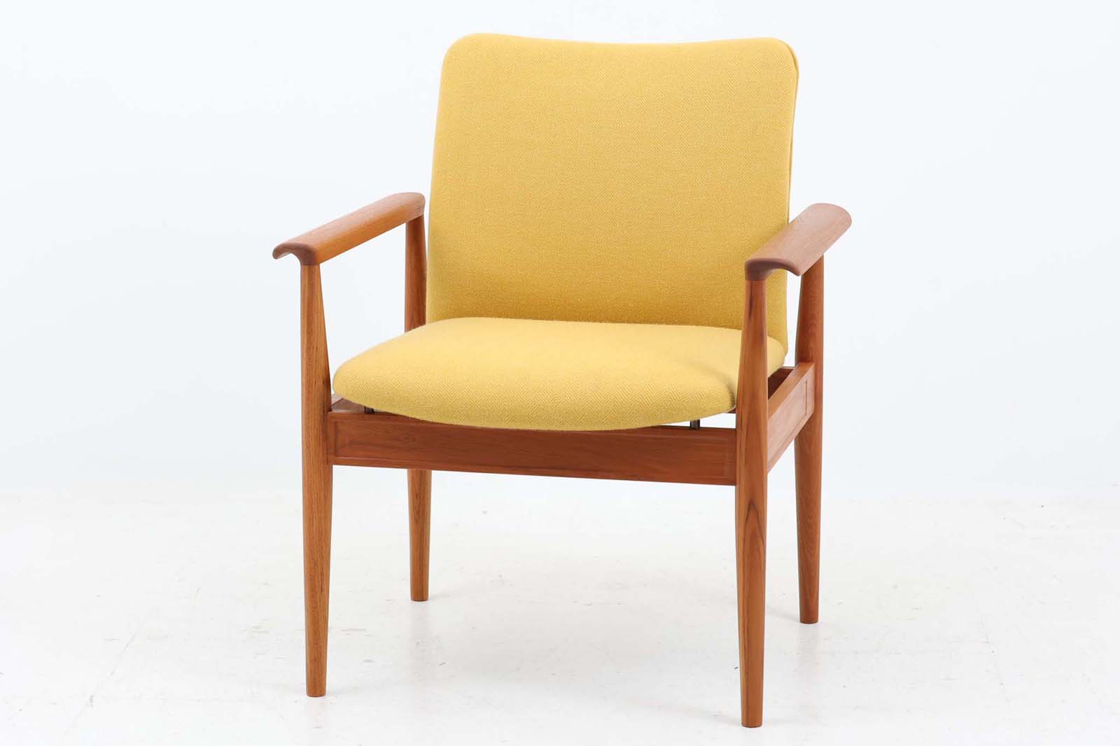 Finn juhl(フィンユール) Diplomat Chair チーク材 北欧家具ビンテージ – CHLOROS